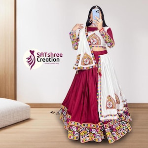 Garba Skirt for Navratri | Indian Ghaghra Choli Lehenga Dress with Patchwork – Dandiya & Dholida Festival Costume Garaba Choli Navratri
