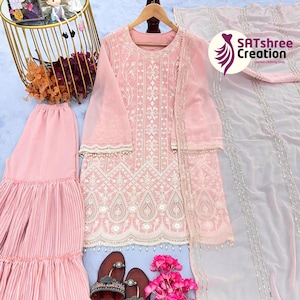 Embroidered Silk Punjabi Suit: Women&#39;s Pakistani Farsi Salwar Kameez