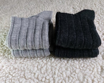 Baby Alpaca Wool Socks; Pure Alpaca Wool Socks; Exclusive Extra Soft Socks; Luxury Baby Alpaca Wool Socks; Undyed Alpaca Socks/Made in Italy