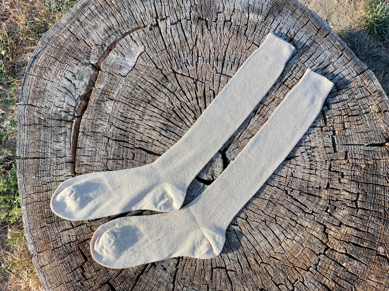 Lot de 3 chaussettes hautes longues en coton biologique en chanvre Blanc beige écru naturel non teint Chaussettes de randonnée respirantes qui évacuent l'humidité Fabriqué en Italie image 8