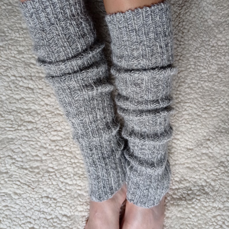 Italian Alpaca Wool Leg Warmers Long knitted thick wool socks Weaven knee high leg warmers Flip flop yoga dance socks Made in Italy Gray melange