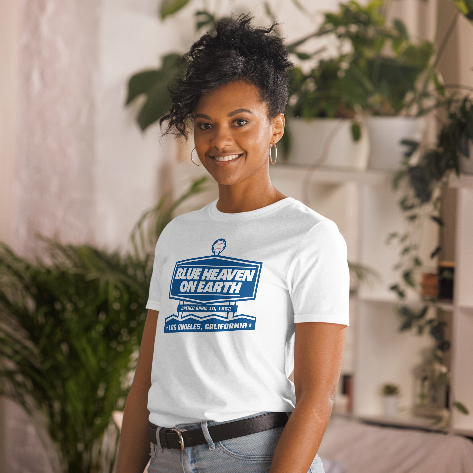 Blue HEAVEN on EARTH Stadium Los Angeles Baseball Unisex Graphic T 