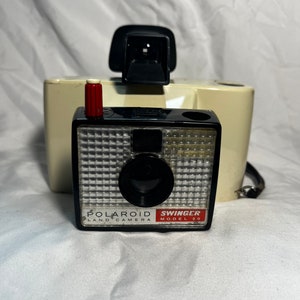 Appareil Photo Vintage Polaroid Swinger 20 - État Moyen - Pour Collection