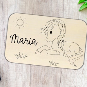 Children&#39;s breakfast board, cutting board, snack board, board with a cute horse, personalized