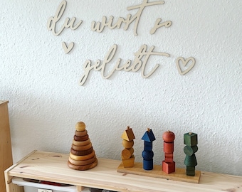 Du wirst so geliebt, Schriftzug Wanddeko, Holz, Kinderzimmer Dekoration, Boho, Wooden Wall, Für Jungs und Mädchen