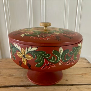 Vintage 1983 Scandinavian Large Heavy Wooden Pedestal Bowl Rosemaling Painting Handpainted Norwegian Folk Art Nordic House Gift Norway