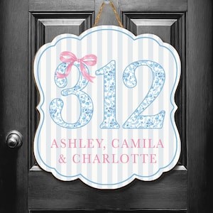 Custom Chinoiserie Dorm Door Sign,Blue Floral Room Number Plaque,Personalized Name Door Hanger,Elegant College Dorm Decor,Roommate Name Sign