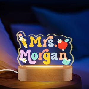 Custom Night Light for Teacher, Teacher Appreciation Gift, Custom Teacher&#39;s Name Lamp, Personalized Teacher Desk Name Plate Graduation Gifts
