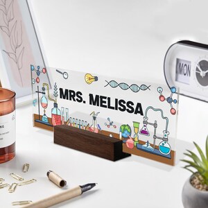 Science Lab Teacher Sign, Personalized Teacher Desk Name Plate ...