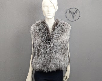 尻尾付きシルバーフォックス　ベスト SILVER FOX ショートスタイル ファーベスト！新品 本物の天然本毛皮