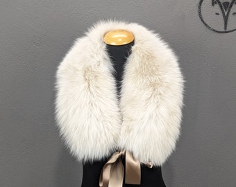 Fox fur collar, scarf with ribbons, beige colour, quality fur gift