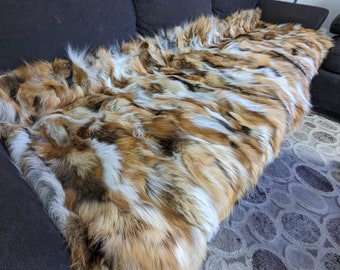 Golden Fox fur blanket throw light gold white gray color, soft warm and luxury bedsheet,