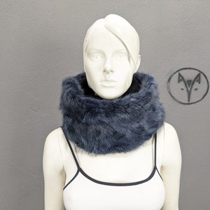 Fox fur cowl navy blue colour, Unisex fur neck warmer with elasic fabric, fur collar scarf.