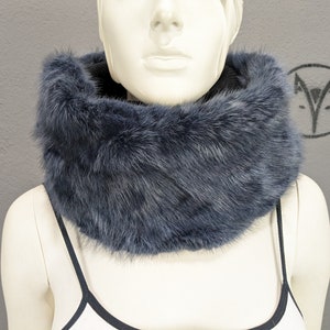 Fox fur cowl navy blue colour, Unisex fur neck warmer with elasic fabric, fur collar scarf.