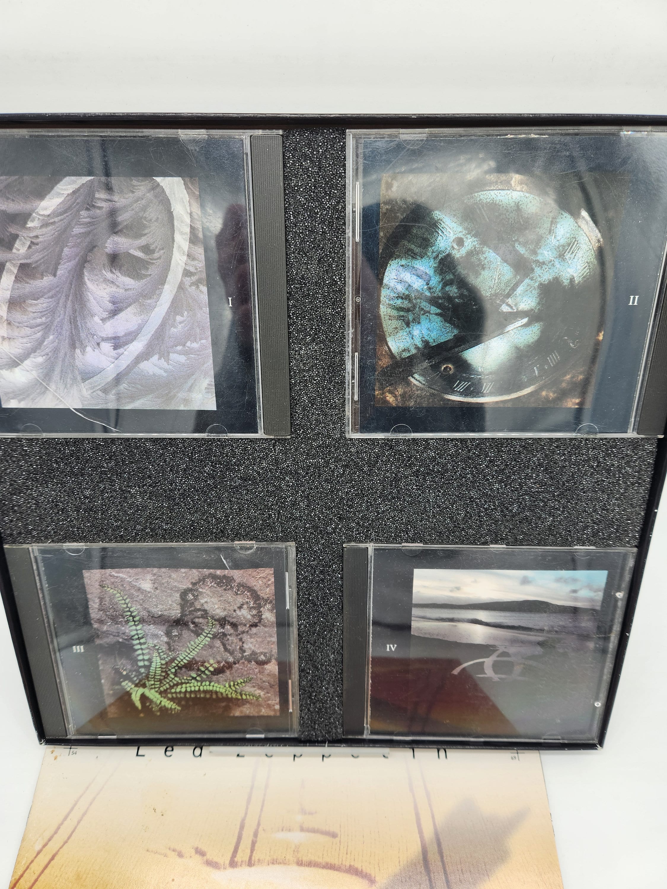 Led Zeppelin 4 Compact Disc Box Set Atlantic 7 82144-2 Complete ...