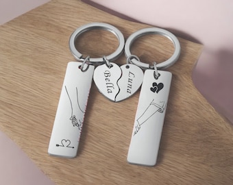 Juego de llaveros de pareja de acero inoxidable grabados: llavero de corazón personalizado