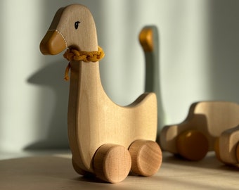 Wooden duck orange, Moving wooden toy, Children wooden push toy, Hand curved wooden duck, Wooden duckling, Wooden duck decor toy