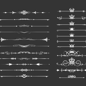 Puede incluir: Colección de elementos de diseño decorativos blancos sobre un fondo gris oscuro. Los diseños incluyen varias líneas ornamentadas, florituras e ilustraciones de coronas, adecuadas para embellecer o proyectos de diseño gráfico.