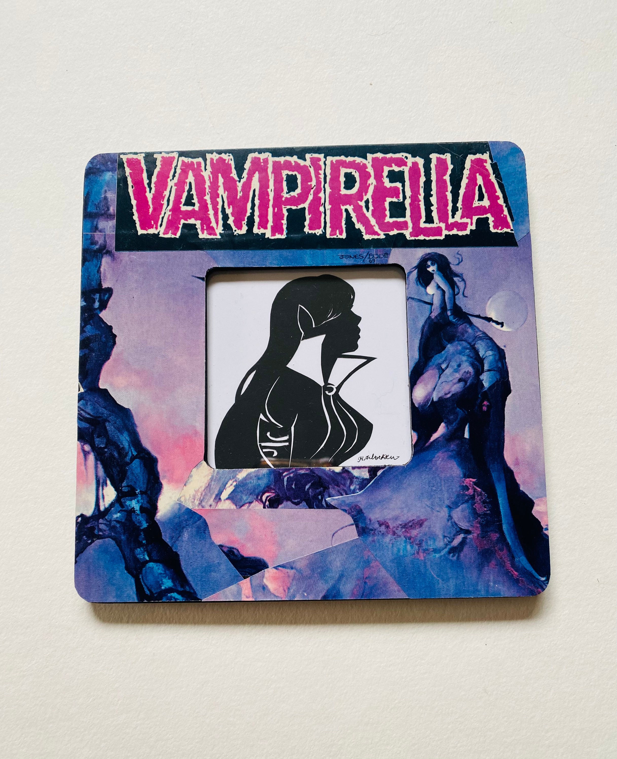 Vampirella Dark Reflections #1 Cover A Frison - Walt's Comic Shop €5.99