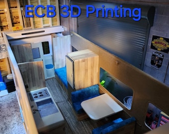 Puerta de baño impresa en 3D por el BCE para la Winnebago Tonka