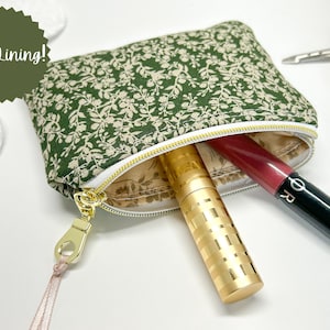 Petite pochette zippée en tissu floral vert fait main, organisateur de sac à main à imprimé floral, portefeuille minimaliste, porte-monnaie, pochette plate avec fermeture éclair