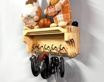 Rare kitchen/livingroom KEY HOLDER natural wood!