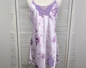 Camisola de satén vintage de los años 90 con encaje floral morado INNER MOST (Sears) - Mediana