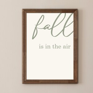 Herbst Wandkunst, Script Font Zitat, Minimalistischer Druck, Herbst Poster - Herbst liegt in der Luft - Mattes Papier Poster