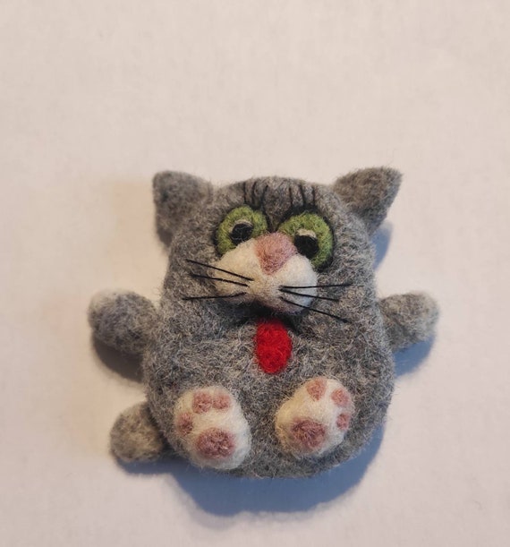 Felt cat brooch Felted brooch , Cat brooch Cat pin Wool brooch cat Jewelry cat nice gift gift for mother, daughter, friend