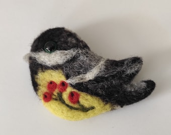 Felt Bird brooch Felted brooch , Bird brooch Bird pin Wool brooch bird  Jewelry Bird nice gift gift for mother, daughter, friend