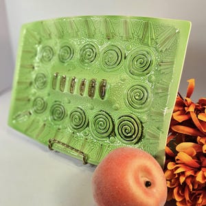 Mid-Century Modern Green Rectangular Ashtray with Swirl Pattern