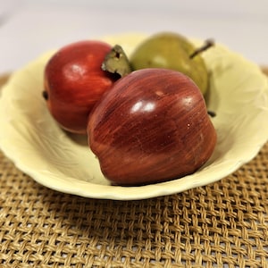 Vintage Round Fruit Serving Bowl – 10&quot; Yellow Flower Petals, Mid-Century Modern