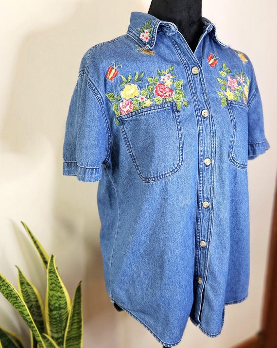 Embroidered Denim Shirt: Grannycore Floral Butter… - image 4
