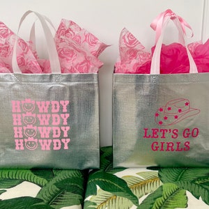 Bachelorette gift bags. Let's go girls gift totes or Howdy Howdy Howdy party favor bags Cowgirl bags. Cowgirl Bachelorette Party Favors.