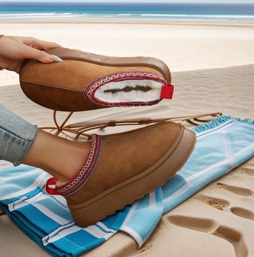 Vegan Designer Tazz Slippers, Warm Platform Fur Tasman UGG Dupes Black