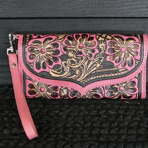 Cartera de cuero estilo western en color rosa Cartera estilo western Cartera estilo western en color rosa Cartera de lujo estilo western Cartera de cuero estilo cowgirl en color rosa Cuero trabajado a mano