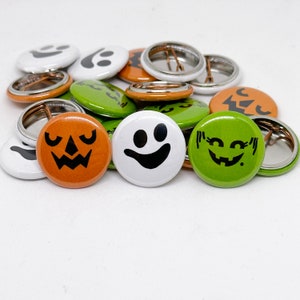 Halloween Bucket Pinback Buttons, Trick or Treat Pin, Halloween Party Favors, Pumpkin Bucket Badge, Spooky Decor