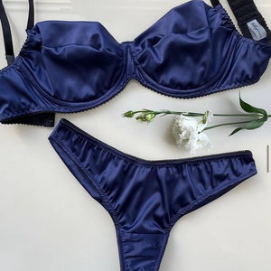 Set lingerie, Valentine&#39;s Day, blue lingerie, Italian atlas, romance, Women&#39;s clothes, panties, bra, sexy lingerie, lingerie, clothes