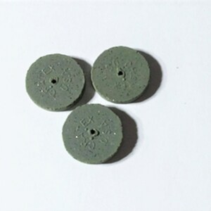 Cratex 7/8&quot; x 1/8&quot; w 1/16&quot; Arbor-Course Silikongummierte Polierscheiben 3 Stück