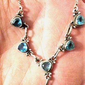 Vintage Sterling Silber Bali Handgemachte Blaue Topas Tropfen Anhänger Halskette