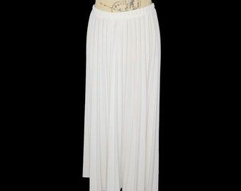 Vintage 1960s 1970s White Pleated Maxi Skirt Classic Preppy