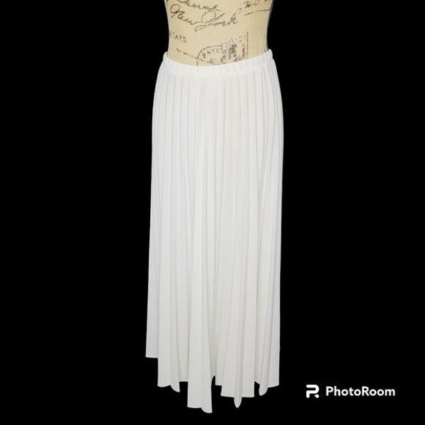 Vintage 1960s 1970s White Pleated Maxi Skirt Classic Preppy