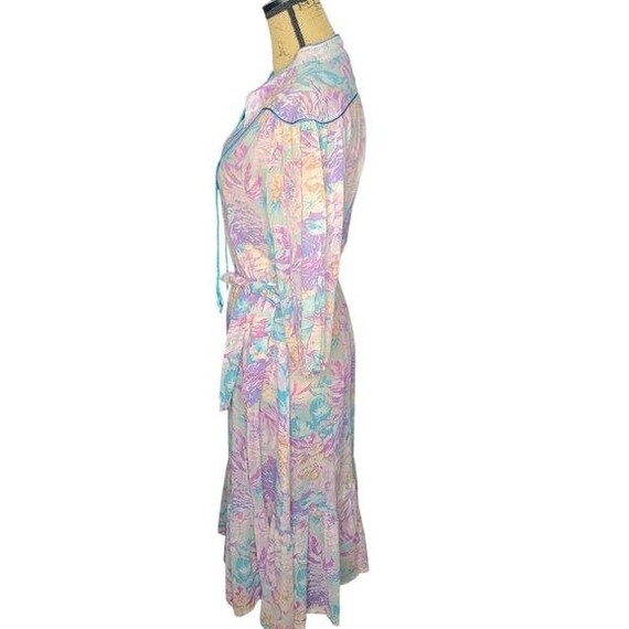 Vintage 1970s Stunning Pastel Purple Magical Fair… - image 2