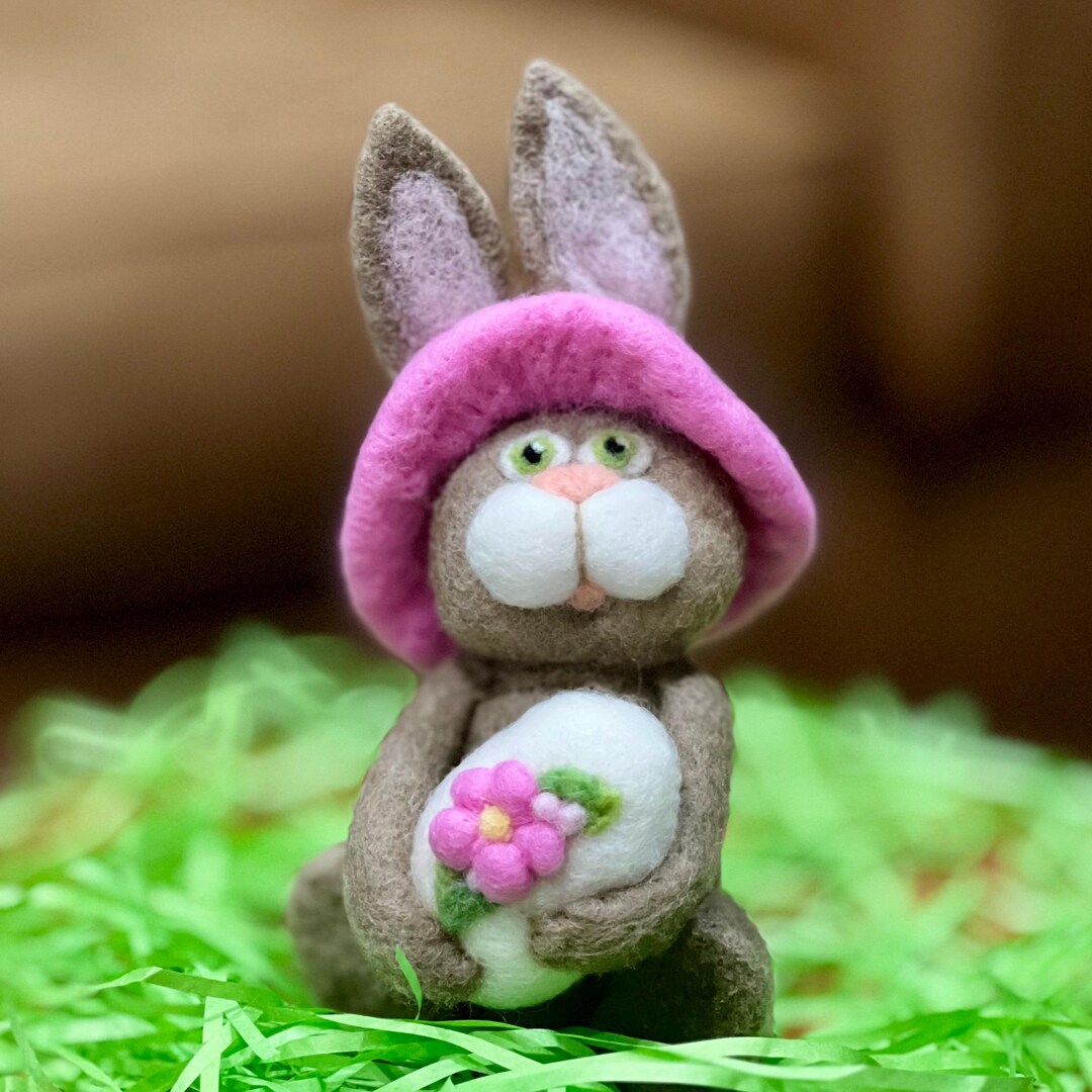 Needle Felted Bunny Holding an Easter Egg, Pink Bonnet, Ballet Core - Etsy