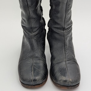 Botas Gogo vintage, década de 1960, hasta la rodilla, cuero negro, interior a cuadros, talla 7.5 (EE. UU.), modernas, hippies, suela de neolite, cremallera YORK.