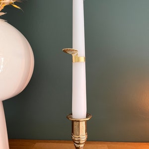 1x Automatic candle snuffer in shell motif in gold or silver