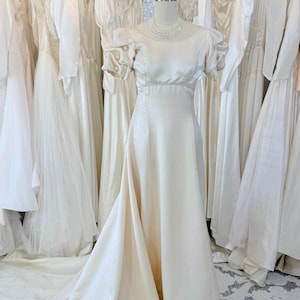 priscilla of boston short wedding dress Breathtaking Priscilla of Boston Wedding Gown With Veil - VINTAGE