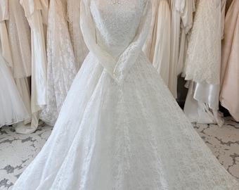 1950s  Vintage Lace Wedding Dress ,  Ballgown soft white, long sleeves  ,  Professionally cleaned