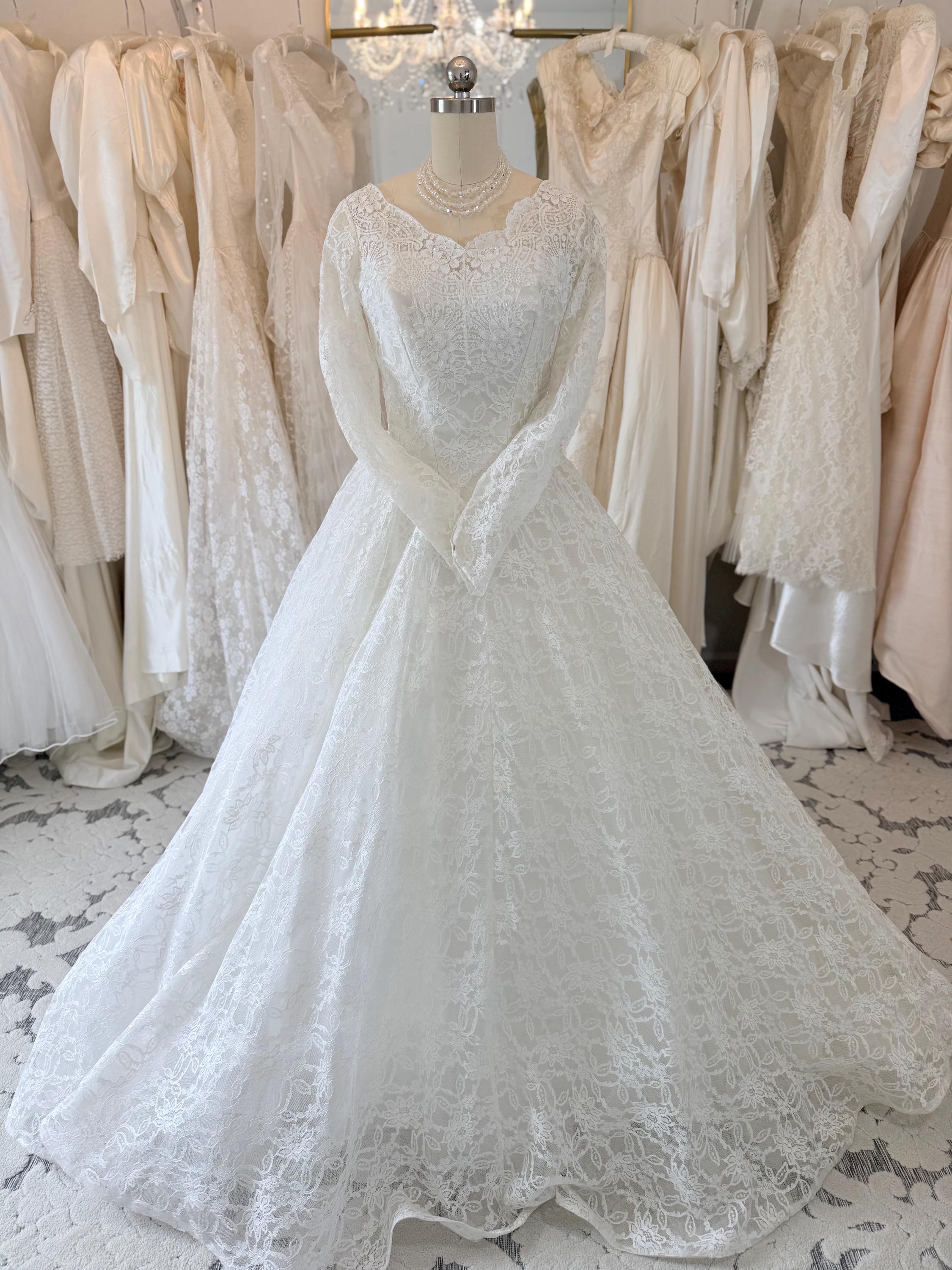knee length dresses for ladies Bohemian LDS Lace Wedding Dress with Sleeves main image 1