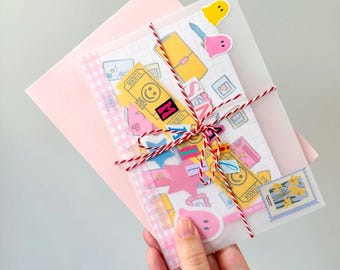 Art Mail Club, Monthly Letterbox Subscription